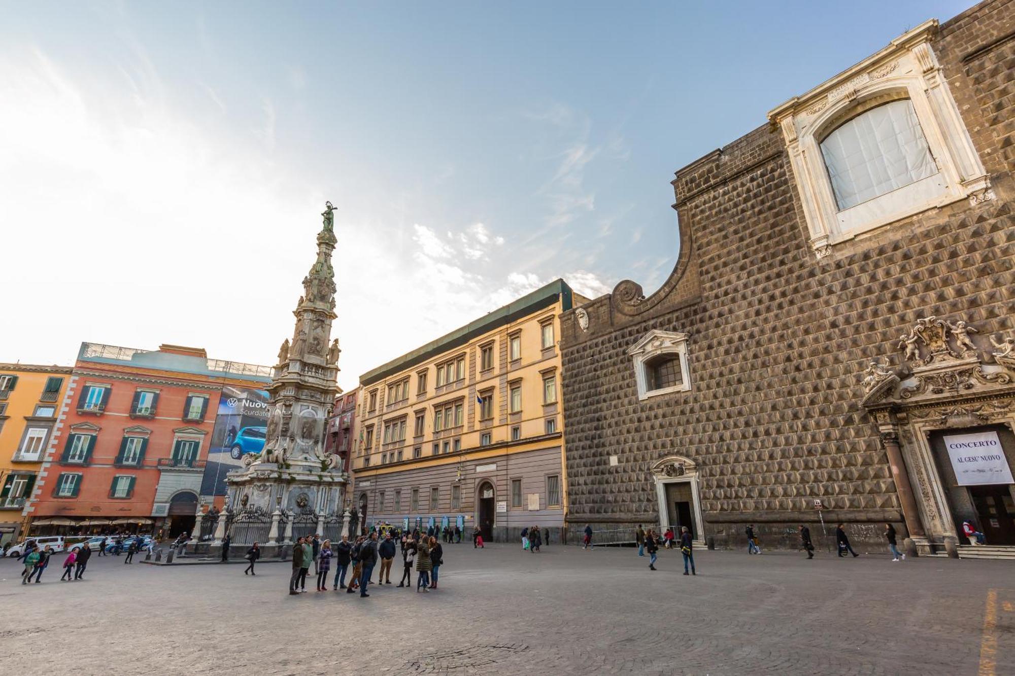 Ferienwohnung A Pochi Passi Da Piazza Del Gesu By Wonderful Italy Neapel Exterior foto
